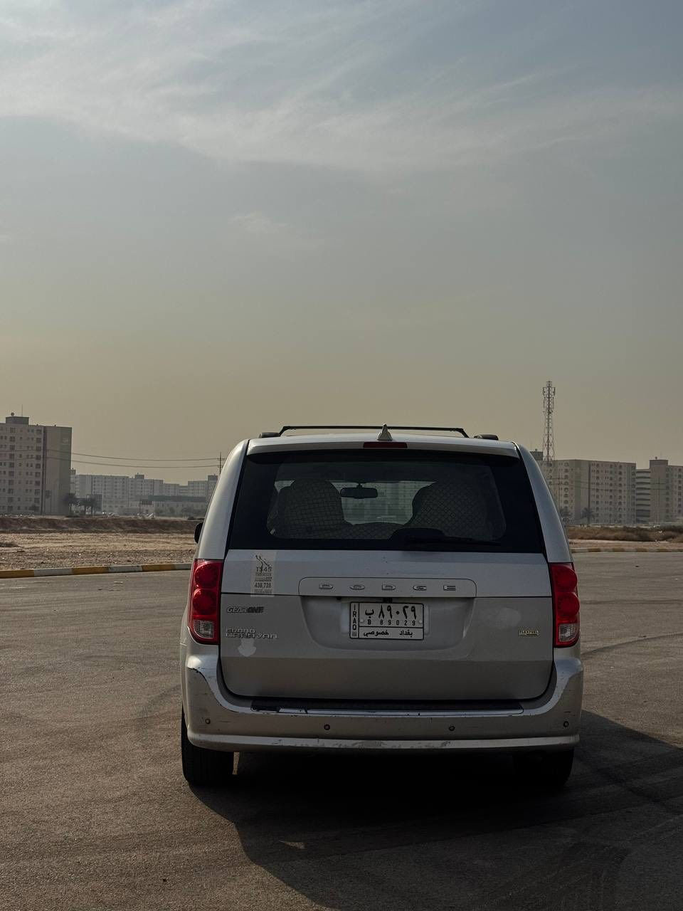 السلام عليك
دوج كرفان موديل 2012 للبيع @
السياره وارد كندي ماشية 100mil
ابواب كهرباء 
جنطة كهرباء 
6 قطع جام كهرباء 
3 قطع تبريد 
تحكمات ستيرن
والباقي معروف 
السعر 135 ورقة وبيه مجال ***********
