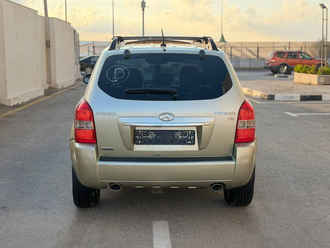 #بسم الله مشاء الله  اللهم بارك 📦🤍قمه في نظافه سياره #درجه اولى اوخاليه من العيوب بالكامل                                              

             .             هواندي توسان. 🇺🇸.  
                            موديل 2009 🔥                

         ⬅️ كربونها مووجود الاصلي بالكشف 🔥                     

#مواصفات_السياره:- كمبيو تومتك.      .                                💎💎   سنة الصنع   2009 🇺🇸…………..
💎💎مسافه مقطوعه : 142mi بالكود ماشي اصلي بضمان  
💎💎  استراد أمريكي 🇺🇸 ياعني باصوره بره وحقايق كل شيء…………..
💎💎  السيارة بحالة الدار يعني كل شي بوضع الدار 
💎💎 الهيكل خالي من الحوادث ومن اي تشطيب ……
💎💎  لون مميز   
💎💎دخووول حديث  
💎💎مكيفه ديجتال ولع ثلاجه 

 #كماليات_السياره:- ✅                                                      💎 غرفه بيج بالكامل ⭐️
💎مفتاح بالريموت
💎كمبيو تومتك 
‏💎فتحه كهربائيه 
💎بوكس CD 💿 
💎طبلون لون مميز 
💎ركبات 
💎 تحكم كامل في لاستيرسو 
💎تحكم في لاستيرسو 
💎ديسكو 16 دار  
💎مكيف ولع ثلاجه 
✈️غرفه الله ايبارك 
💎اكباس 
💎ارباكات 
💎 نظام طئ المرايات كهربائي
💎 منظومة صوت JBL
💎 اسكورطه دابشه موجود بالكامل 

خاليه من القص والقشره عتب الدار واهلالت الدار بالبرشام 🔥

🆕 

الهيكل تبارك الرحمن ختش لا و بطنها اصفار خليه من البياد والسوس والشرش والتشطيب 🔥

🆕 

البيع بالكشف الكامل عالصاله و عالميكانيكي والكمبيوتر قلب من ورشه لي 10 لي تعجبك
#المكان #بنغازي 
#سعر_البيع ⬇️.
#لاي_استفسار

0925646886📲

0914409348📲


**إذا كنت صاحب هذا الإعلان وتريد حذفه لأي سبب، رجاءا أرسل رسالة إلى الدعم الفني**