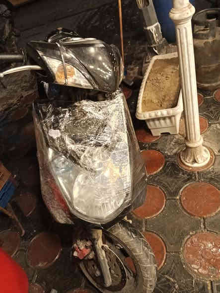 سلام عليكم سكنس فحل للبيع الدراجه نضيفه بيها نقوصات قليله العنوان بغداد العضمية السعر 650 وبيها مجال ***********
