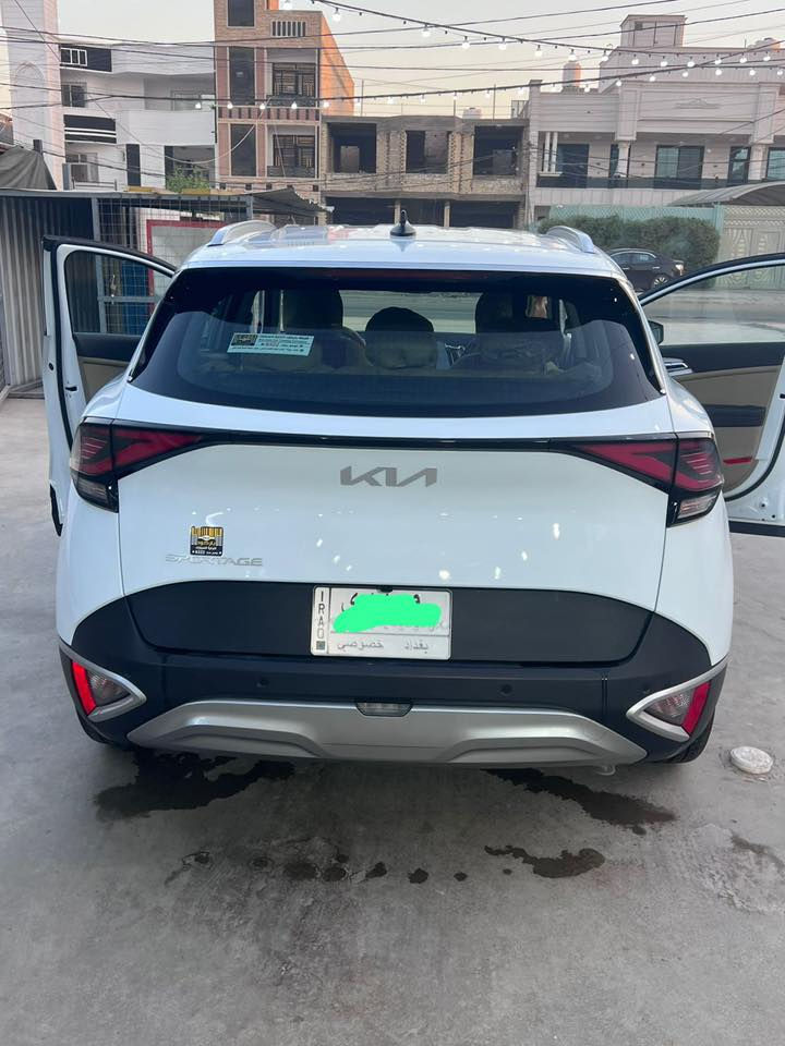 سلام عليكم للبيع كيا سبورتج 2024 خليجي مكفوله كفاله عامة ماشيه 14  الف كيلو متر بعده بفتره الضمان الدولية
فول عدى الفتحة  رقم بغداد بأسمي 

للاستفسار واتساب 
***********
