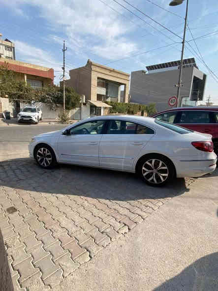 Passat CC 2011 

- خلیجی 
- بێ سبوغ 
- بێ ناوگرتن ، بێ ئێرباگ 
- چوار پستۆن 
- مەکینە 2.0 کرایتەوە
- سەنەوی نوێیە 
- 300 هەزار کم چووە 
- پانۆڕاما  فول 
- نرخ / 9900 $

*********** أربيل
