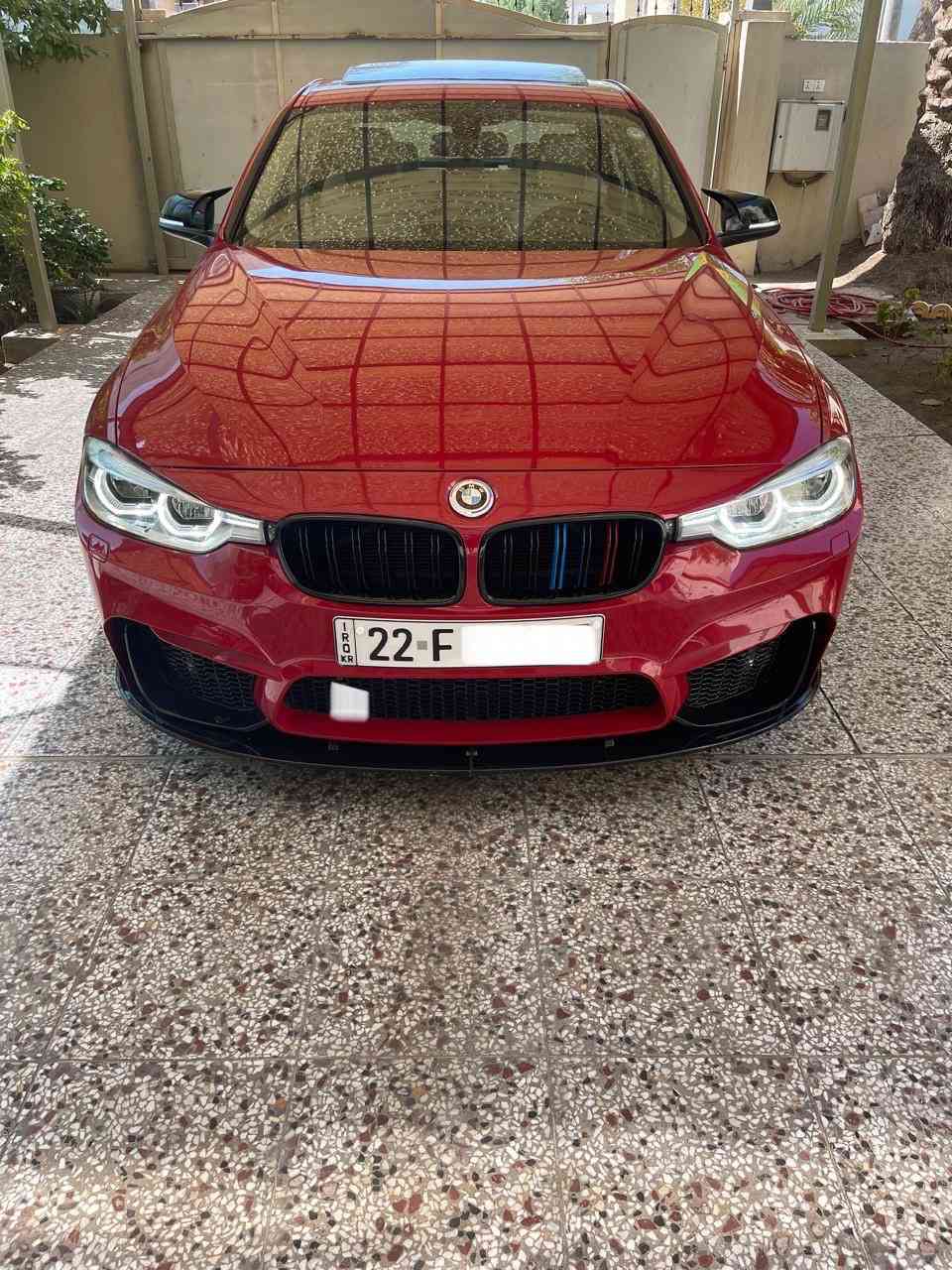 السلام عليكم
Bmw 330i للبيع 2018

(كلين تايتل بدون ايرباك بدون اي حادث بدون قطره صبغ)

مكفوله حتى من غرق ومن كلشي كفاله سياره 

انضف 330 بموديليها 

ماشيه 59 الف
محركها 2000 تون بور توربو

السياره فول موصفات ام بكج بلادي 

السياره m مو عاديه

فتحه 

شفتات سترين

كشنات تدفئه

سترين تدفئه

ميموري خزن 

مري قلاب وشفط وترحيب

بصمه 

وبعد بيها هوايه موصفات 

لاستفسار 

***********

مكان السياره بغداد

السعر 169 وبيها مجال بسيط
