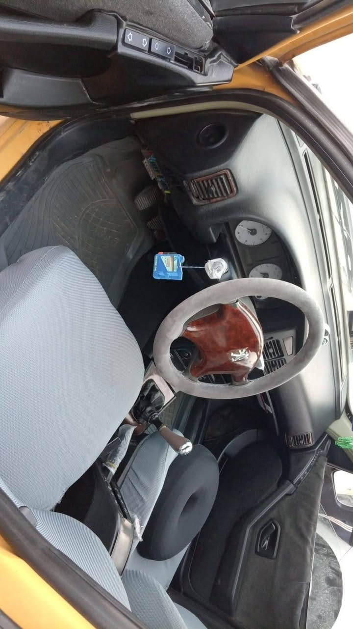 بيجو لميس 15 مكفولة تبريد ثلج حدادية جديدة تخم تاير سنوية رقم انكليزي جديد سيارة 🚗 جاهزة مكاني بغداد   رقمي ***********
بيع مستعجل
