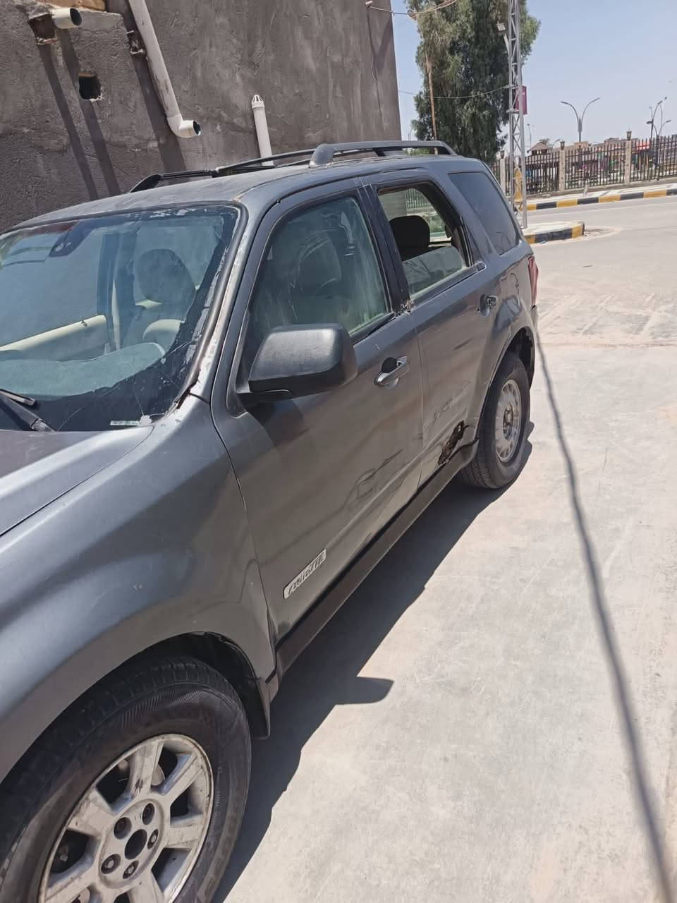 سلام عليكم سيارةللبيع موديل 2008 مكينه وكير كفاله سياره خير من الله نضيفه ذي قار قضاء البطحاء ***********
