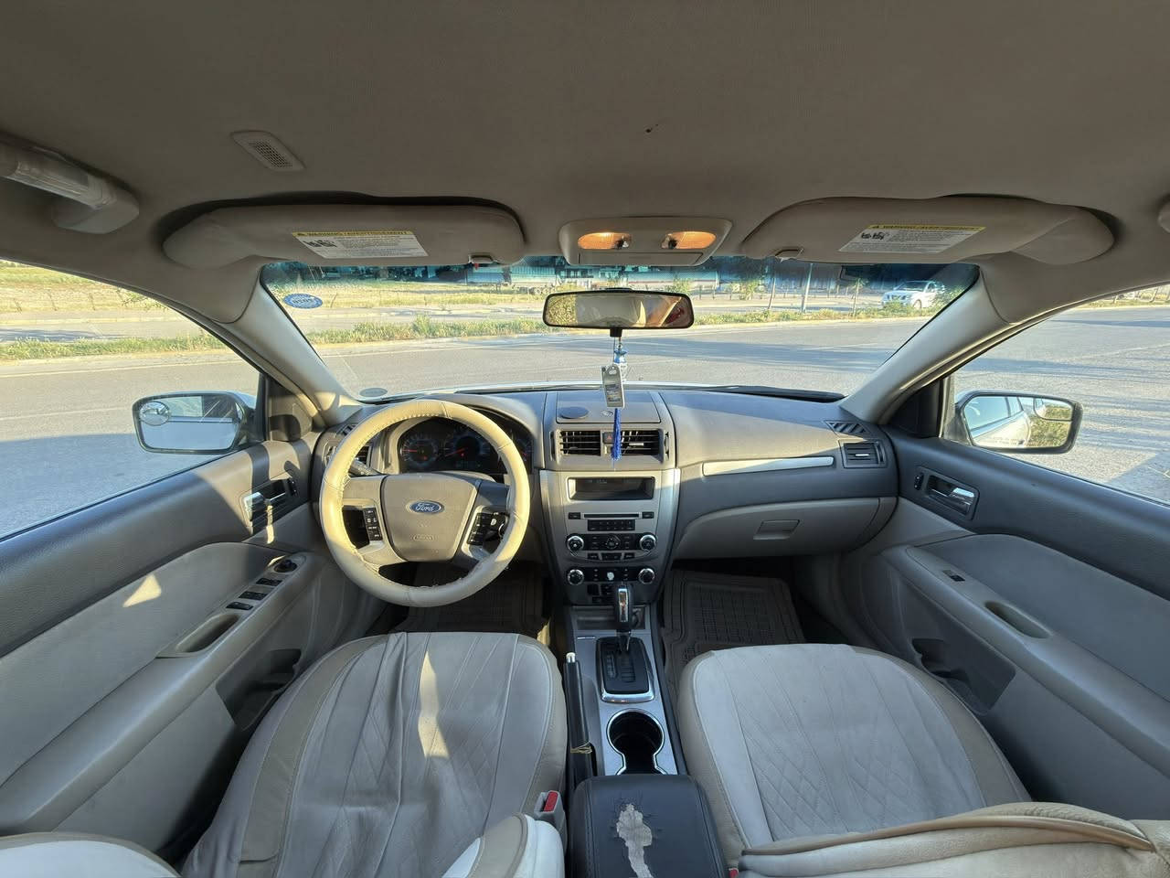 Ford fusion 2011 se

گێڕ و مەکینە بە شەرت 
کلین تایتڵە قەترە بۆیاخی نییە ، زۆر پاک ماوەتەوە
سوکان ڤۆلیۆم و تەحدید سورعە و حاسەی دواوە و تراکشن کۆنتڕۆڵە 
سەنەوی مانگی ٨ بەسەر ئەچێت 
سێرڤسی کامل کراوە 

نرخ: دەفتەرێک و مامەڵە

ژ.م: ***********-***********
