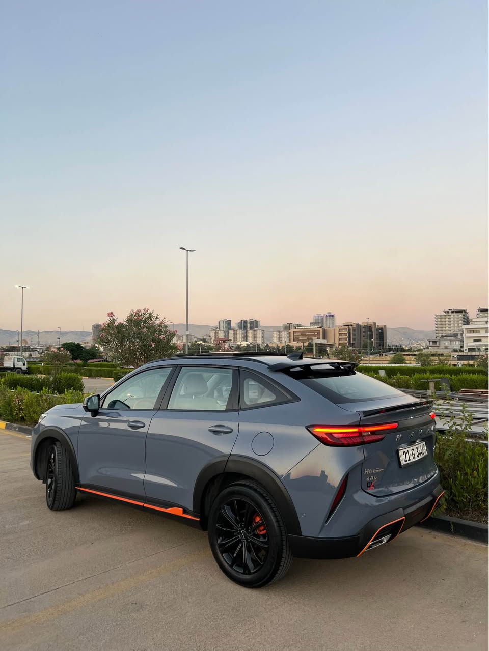 هەڤاڵی h6 GT مۆدێل 2023 سپۆرت  
ڕەنگ : سمیتی 
تەنها ٤٢ هەزار کیلۆمەتر ڕۆشتوە .
ناو کرێمی مەرخوب 
دەبڵ ئەکسل .
پانارۆما .
گێڕ ڤۆلیۆم .
٢ شاشە .
ئۆتۆ درایڤ .
ئۆتۆ پارک .
ئۆتۆ هۆلد .
ئۆتۆ برێک .
ئۆتۆ ستۆپ .
ڕاداری خەتی جادە .
وایەرلێس چارج .
کوشن ساردو گەرم هەردوکی .
کوشن جلد .
سوکان هیتەر .
کامێرە ٣٦٠  .
تراکشن کۆنتڕۆڵ .
داتاشۆ .
سندوق کارەبای شەفت.
 7 مۆدی لێخورین sport : normal: eco snow : race : sand : off road.
گێچ ئەلیکترۆنی .
شاشە گەورە لەمس .
تەحدید سورعە.
دەبڵ عەدەسە .
بلاجکتۆر .
تەبرید مەرکەزی .
بەصمه.

سعر لە کۆمێنت داوابکە ڕاستەخۆ بۆت دیت 📩 

کامل سێرڤزی لە شەریکە بۆ کراوە زەمانی شەریکەی تیا ماوە. 
ئەمانەو زۆر شتی تر 
هەموو شتێکی نوێ یە و بێ کێشەیە 
دەعامی بۆ دەعامی هیچی پێوە نیە بە شەرت 
مەکینە 2.0 تۆڕبۆ .
شوێن سلێمانی .  

ژمارەی پەیوەندی: 
*********** mo Singapore
