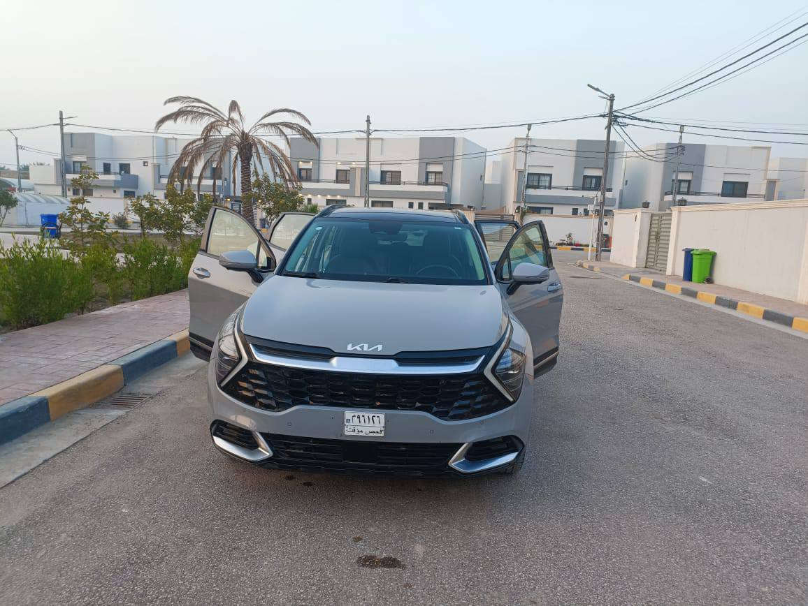 ,كيا سبورتج برستيج 2024
KIA SPORTAGE SX PRESTIGE
 فول مواصفات 1/1  لون اسمنتي بدون رقم حجم L  
 
وارد امريكي : السياره حادثه صبغ شبر جاملغ وباب تبديل مال كصه امريكي.السياره اجت بيه كلير من امريكا بالجنطه كما موضح في الصور .
🔷مواصفاتها 
🔹السيارة ماشية 37 الف
 🔹محرك 2500 
🔹 كير 8 نمر 
🔹بانوراما
🔹سياره 2درايف المرغوبه بالسوق 
🔹رجاج بالستيرين عندالتنبيه
🔹بصمة : تشغيل عن بعد
🔹 صندوث كهرباء
🔹شاشة كبيرة على طول  الدشبول تدعم  ابل كاربلاي واندرويد اوتو وفول تحكمات
🔹كيجات الكترونية متغيرة حسب الوضعيات
🔹 انظمة القيادة : سبورت - سمارت - نورمال
 🔹كشنات كهرباء فول 
🔹كراسي كهرباء فول تحكم مع كشن امامي متحرك عند النزول اوتماتيك
🔹اضواء ترحيب عند الاقتراب مع ترحيب داخلي عند الصعود او المغادرة
🔹شحن وايرليس
🔹 منافذ تايب سي عدد 3 مع 2 في الكشنات ومنفذ يو اس بي ومنفذ جداحة
🔹 هاند بريك بصمة
🔹 اوتو هولد
🔹كاميرات 360 مع بالاشارات الجانبية مع وضعيات مختلفة للكاميرات
🔹 فول رادارات امامية وخلفية وجانبية . نقطة عمياء وحساسات امامية خلفية 
🔹 تحديد مسار ذكي
🔹 قيادة ألية ذكية
🔹 نقطة عمياء
🔹 كروز سرعة
🔹 تدفئة كشنات 
🔹 سستم صوت هارمن 
🔹 خزن كشن سائق ميموري وضعيتان
🔹 ويل كب حجم 19 وحساس اطار ،        
🔹 اشاير بالمري
🔹 تشغيل عن بعد
🔹 شاشة لمس متغيرة لتحكم الميديا او لتبريد
🔹 ستيرن فول تحكمات
🔹 السيارة 2 ويل يعني المرغوب بل سوق 
🔹اللوان متغير للدشبول و ابواب السيارة

◾للأستفسار عن السعر اتصل أو واتساب على الرقم ***********
