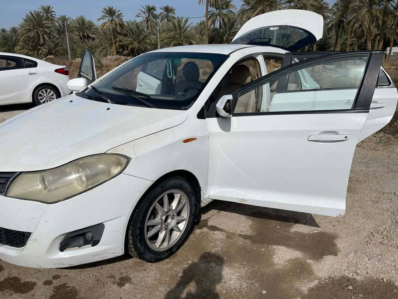 سلام عليكم البيع شيري مديل 2011 مكفوله كفال عام 
سعر خاص مكان نجف عباسيه سياره تبريد حداديه جديدء تخم تاير سياره ماعايزء برغي هاذء رقم تواصل ويه ‏‪***********‬‏
