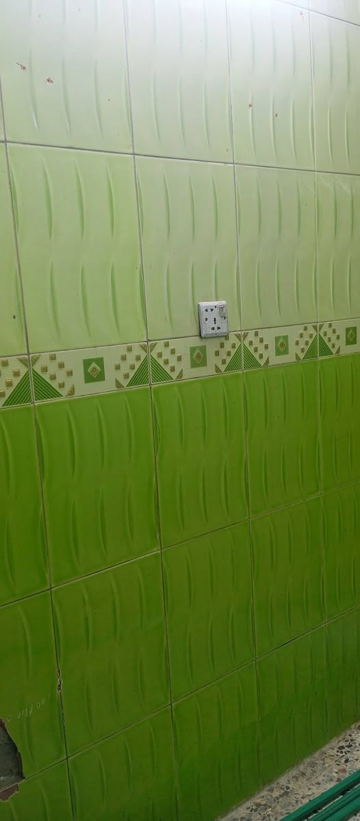 مشتمل اللايجار أرضي الامين ثانيه قرب اسواق بنيه الاستفسار رقم ***********
