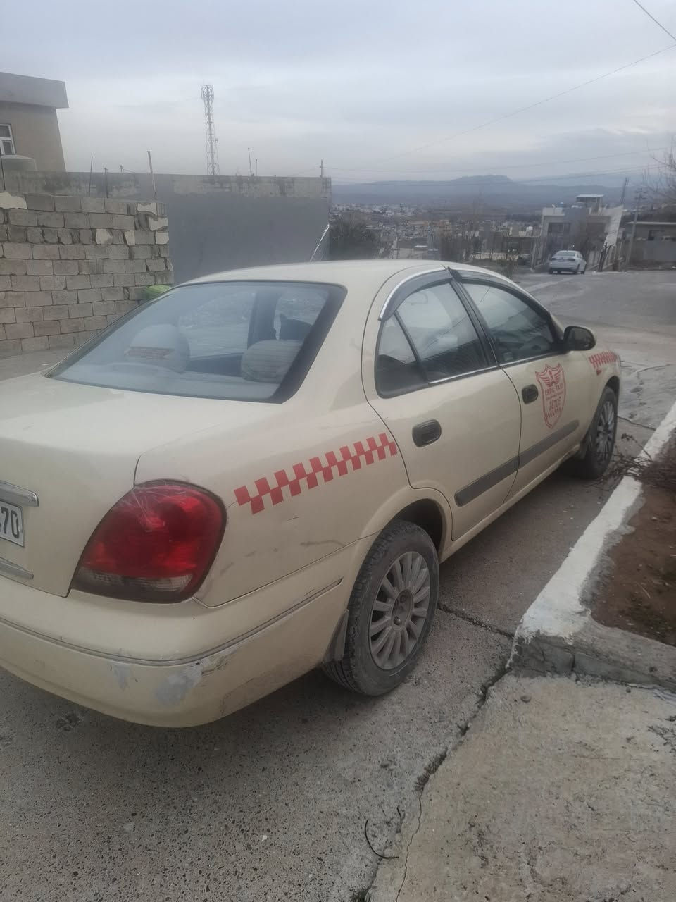 سەنی یابانی مۆدێل 2004 گێڕ ئۆتۆماتیک هەزەی نوێ تایەی نوێ سەنەوی تا 2030 نوێیە بەس مەکینەکەی دەنگی تیایە سعری 98 معامەلە ***********
