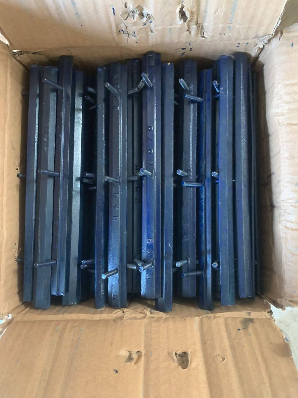 #جاروشات شلب
صيني المنشأ باب اول
السعر 9 اوراق 

 كما تتوفر لدينا كافه الأدوات الاحتياطيه للهباشات والجواريش الشلب
جبن
رول جرش
غرابيل
فراك
بولبرن والجكنت
قاعده غرابيل
لفوف

وبأسعار مناسبه جدا 

للأستفسار الاتصال على الارقام
***********
*********** واتساب
*********** واتساب

العنوان / محافظه واسط / قضاء النعمانيه / مقابل مجلس بلدي وجامع الحاج جلال الكناني*
@إشارة
