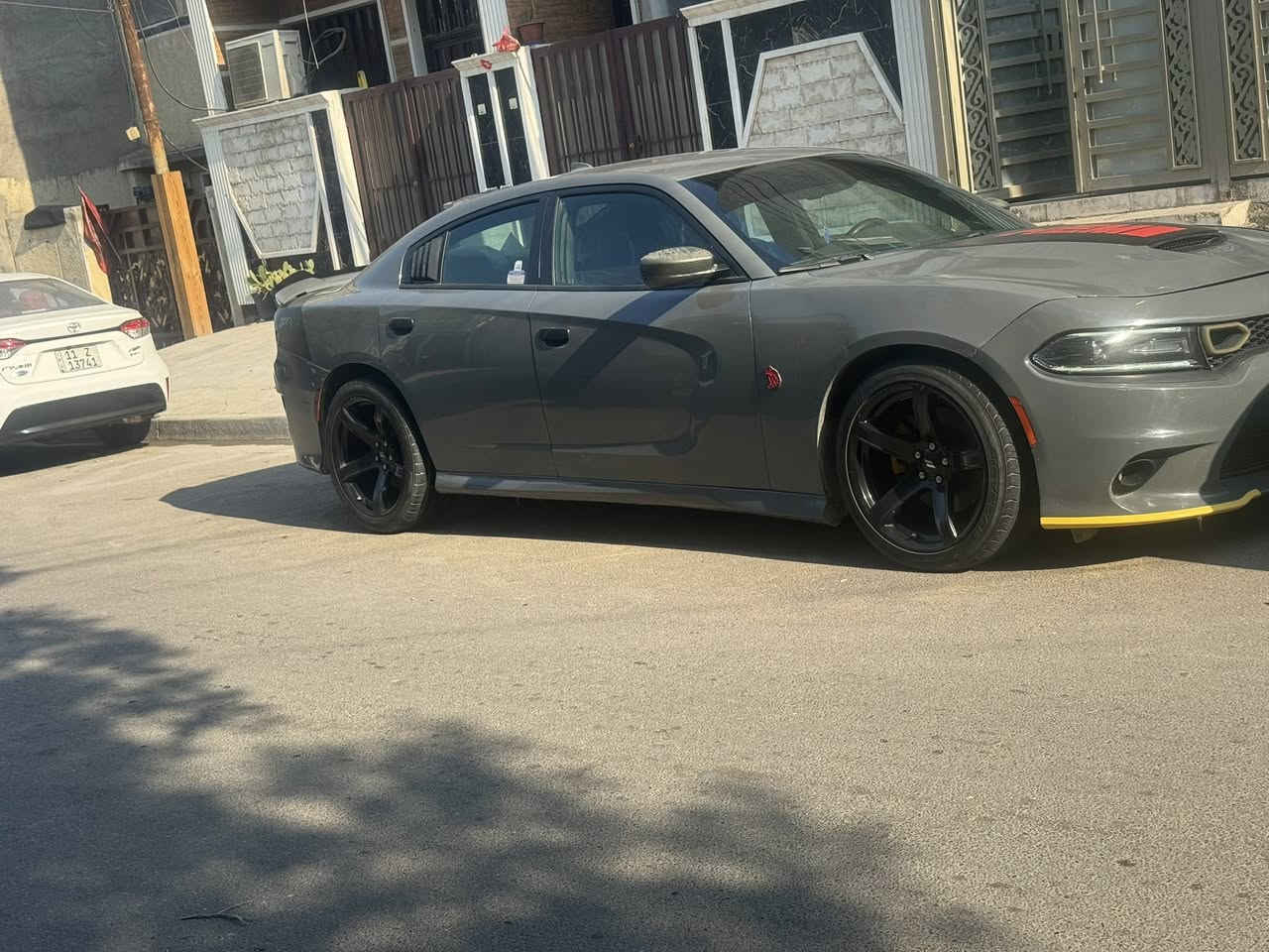 سلام عليكم جارجر هيمي
موديل٢٠١٨
محرك ٨ سندر
حجم المحرك ٥٧٠٠
الحادث ماله في امريكا حرق 
ومعمره في امريكا 
السيارة باسمي
رقم بغداد 
السعر ١٩٠ وبيه مجال
العنوان بغداد شارع فلسطين 
‏***********
