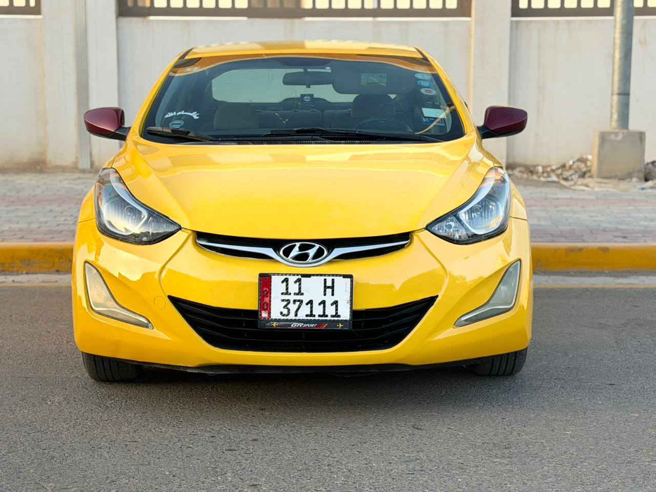 السلام عليكم للبيع هونداي النتر مديل2015 وارد أمريكي حادث جاملغ امامي فقط ولباقي ليبل واحد كفاله عامه مكينه 1800 دوش السياره جديده حيل وجاهزه من كلش الموصفات تحكم استيرن اشاير مري شاشه كبيره كامره دواره حساست خلفيه سستم دمام السعر 115 مكان السياره كربلاء المقدسة الستفسار اكثر عل رقم ***********
