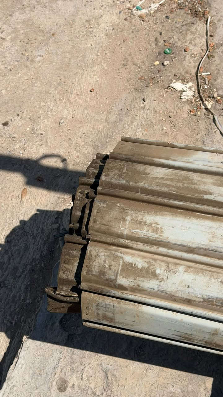 السلام عليكم 
كبنك فقط للبيع 

طول ٨ متر وارتفاع ٣ ونص 

مكاني بغداد السيدية 
***********
