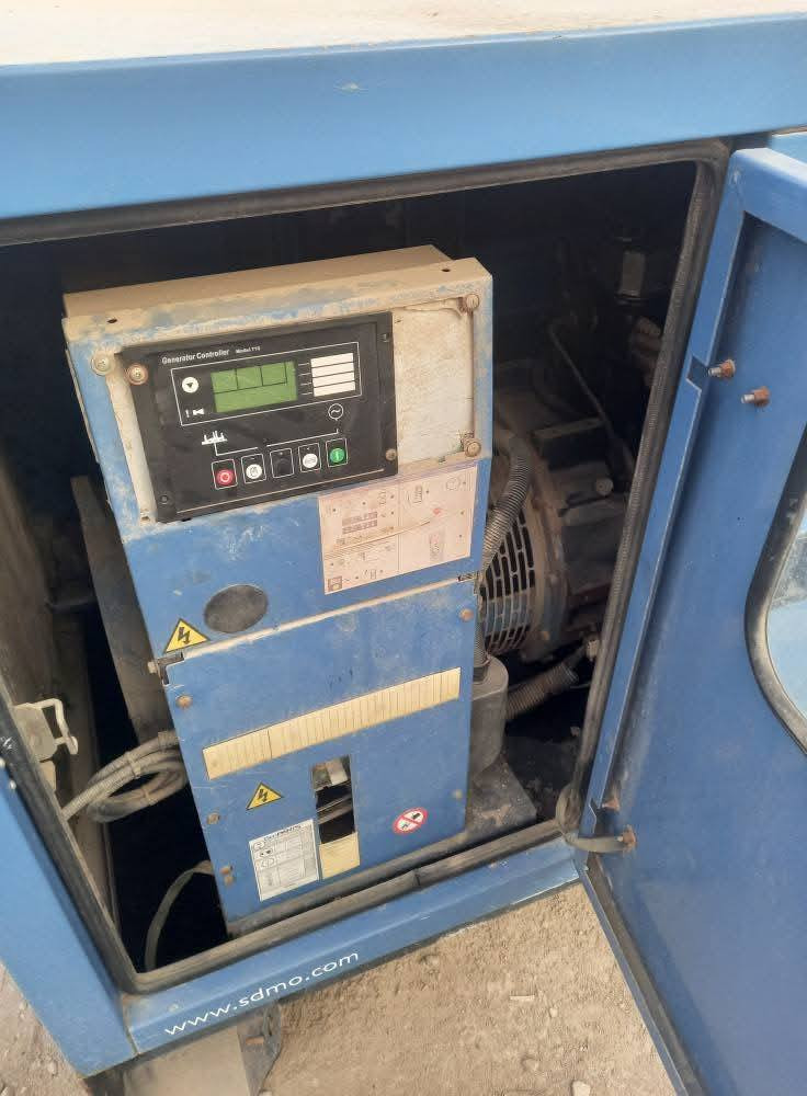 السلام عليكم
مولد كاتم شرط الشغل بلادي 40 KAV العنوان البصرة للستفسار 
***********
