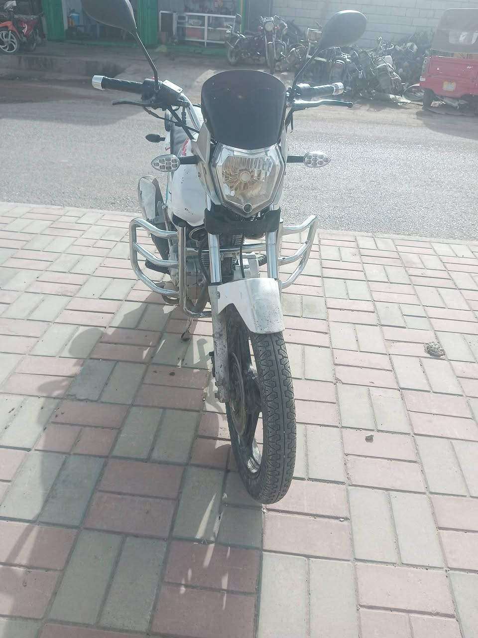 السلام عليكم سنكي موديل 2018موطور حلو وكلة شغال السعر 550 وبي مجال للطيبين للستفسار على هاذه الرقم ***********
