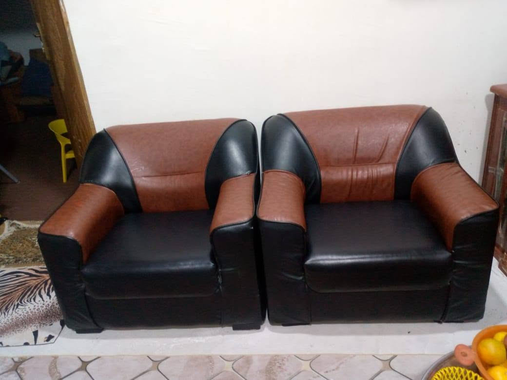 طخم قنفات درجه اولى جلد عدد ٨للبيع بصره زبير ***********
