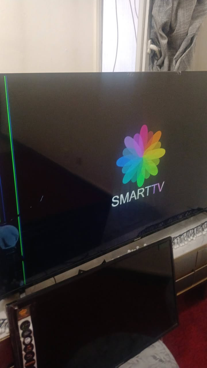 للبيع ٦٥حجم
شغال شاشة مكسورة
لدات شغالة اسمة شونك
اليريديشتري يتواصل واتس ***********والسعرمناسب  موجودبلسيدية
