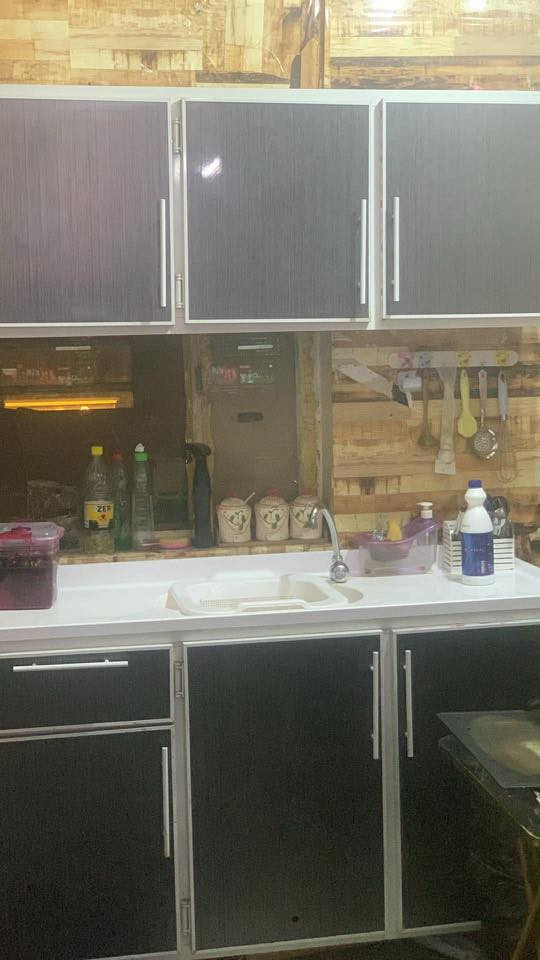 غراض بيت كامل للبيع الاستفسار عالخاص وعندي بعد سبلت داخلي ابو الخراطيم وكنتور ٣ بوب مكاني بغداد


**إذا كنت صاحب هذا الإعلان وتريد حذفه لأي سبب، رجاءا أرسل رسالة إلى الدعم الفني**