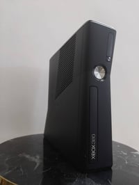 اكس بوكس ٣٦٠ • مهكر • هارد ٢٥٦GB