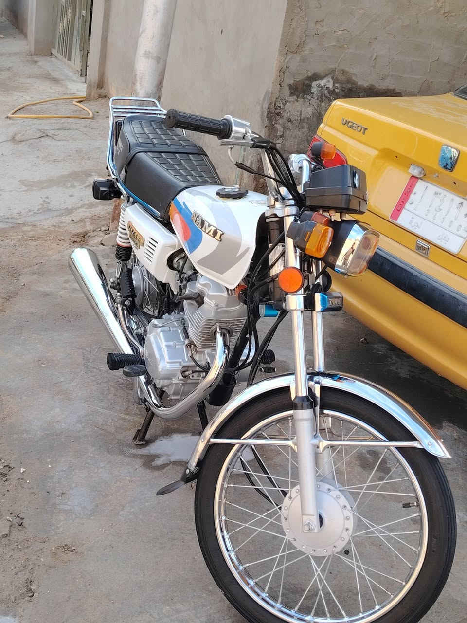 السلام عليكم شباب دراجه نامه اصلي موديل 2023 وكيله نوفل أوراق اصولي الاستفسار دوانيه قضاء عفك***********
