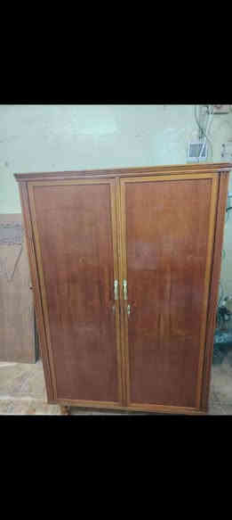 كنتور ابو بابين تزكام نجارة السعر 150 وبي مجال للاستفسار الاتصال على الرقم *********** العنوان كوت سوق القصاصيب سوك المسكف القديم قرب ساحه الخبازات قرب غازي ابو العطاريات
