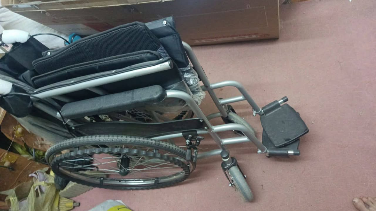 عربانه للبيع جديده سعر 100 وبيه مجال


**إذا كنت صاحب هذا الإعلان وتريد حذفه لأي سبب، رجاءا أرسل رسالة إلى الدعم الفني**