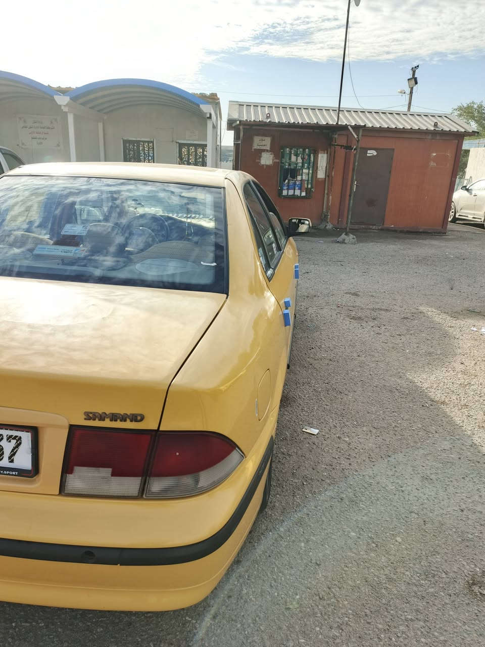 سلام عليكم سمند موديل 11سياره حلوه كير مكينه مكفولات صدر مامي خلفي جديد مصفره هيئه غرامات سعر 37عنوان بغداد مدينت الصدر ***********
