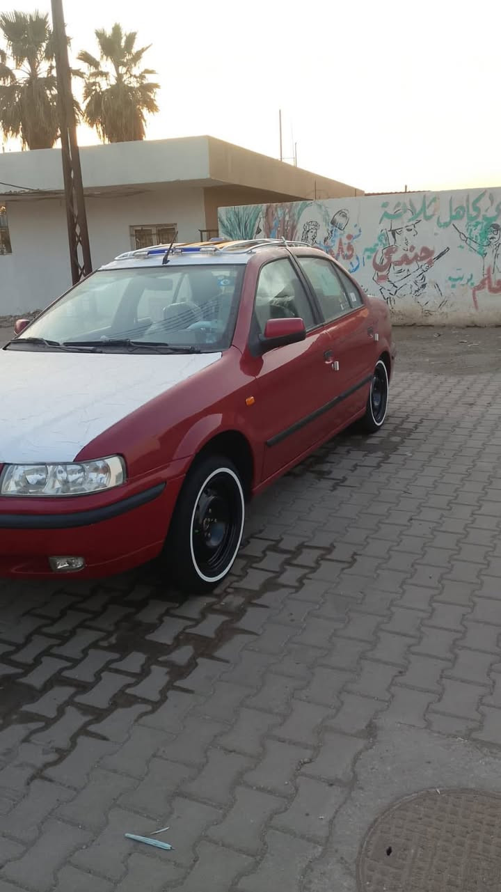 السلام عليكم سايبه بيضه للبيع موديل 2009سياره نضيفه للبيع خير من الله شواصيه مكفوله المكان حي الخضراء ***********
