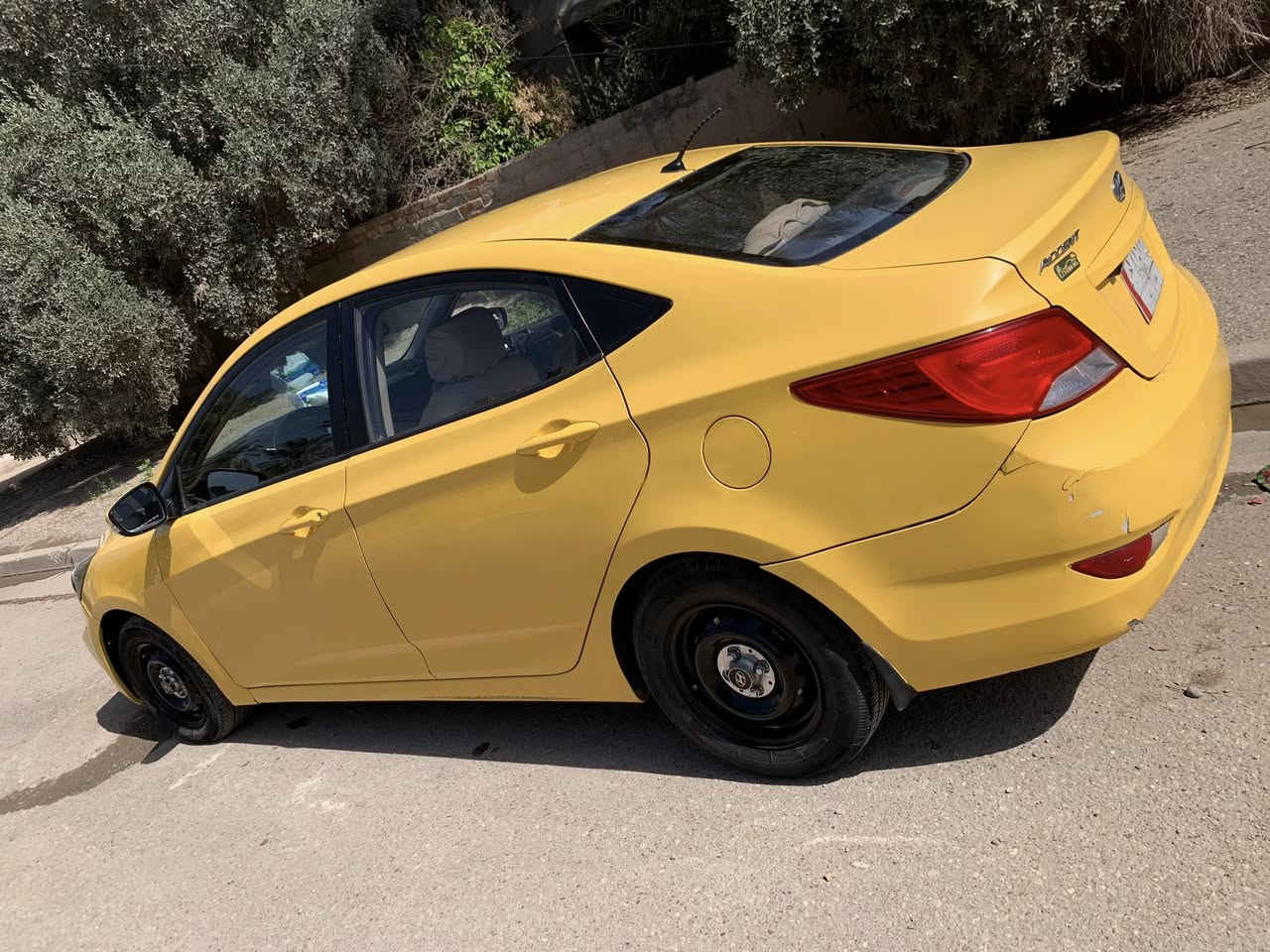 السلام عليكم 

هونداي اكسنت 2016 وارد خليجي محرك 1600gdi  السنويه باسمي تحويل ثاني يوم مصفره هيئه وغرامات الرقم الانكليزي  فقط استلام مدفوعه اجور الرسوم كامله 
سياره جاهزه تخم تاير جديد تبريد ثلج كامره دوارة نضام ايكو تلقائي تدفئة كشنات اشاير مري

 
فقط نقص الصدر تعبان 

السعر 78 ورقه 

*********** رقمي
