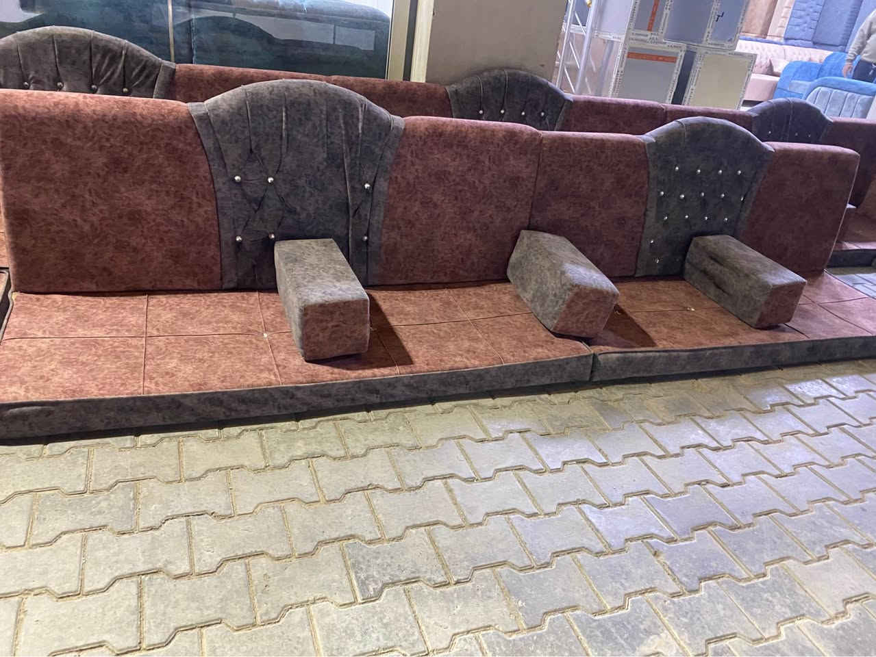 جسه عربيه تسكام خشب وسفنج طبي 14 متر زاوتين7دوشك معه كوشات كامله كربلاء الحر *********** سعر 380 كربلاء, العراق
