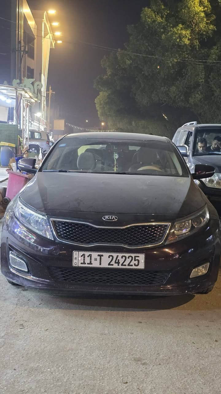 اوبتما للبيع موديل ٢٠١٥
وارد امريكي بيها صبغ قطعتين 
بجم كبس ايرباك سليم كله 
رقم بغداد بسمي كبل مداور 
السعر ١٢٠ ورقه 
للاستفسار اكثر الاتصال على الرقم 
***********
