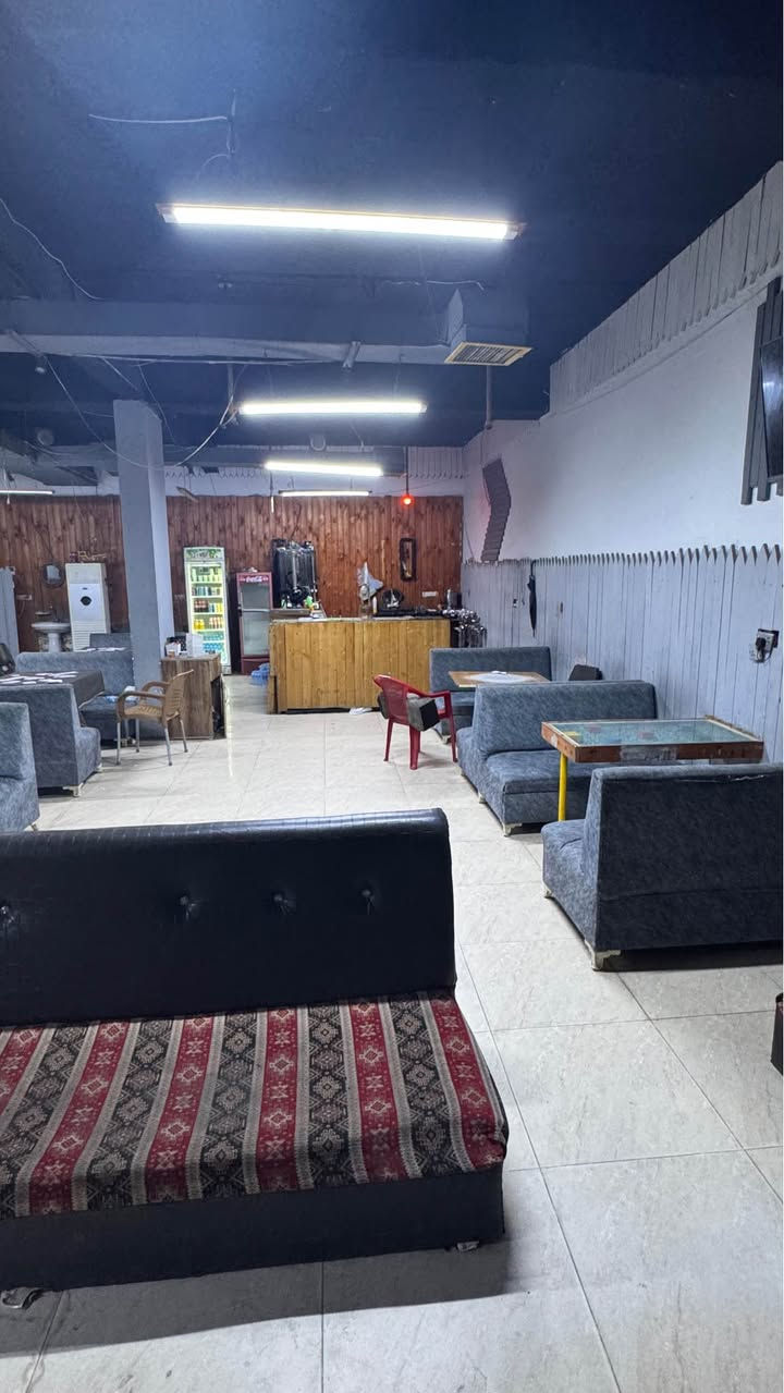 سلام عليكم للبيع – كوفي {بوبجي} جاهزة بكل محتوياتها 🎮💨
✨ تفاصيل القاعة:
مجهزة بألعاب xbox 360 عدد 12🎮
جلسات ونركيلة بنكهات متعددة 💨
ديكور مرتب وجاهز للاستعمال
موقع مميز يجذب الزبائن
📌 العنوان: [كركوك : حي الواسطي مقابيل حديقة فدك]
تواصل رقم هاتف : *********** / ‭0770 963 2894‬
للاستفسار خابر على هذني الارقام                                 
💡 فرصة ذهبية للاستثمار – تستلم القاعة وتشتغل مباشرة بدون أي نقص بيها كركوك, العراق
