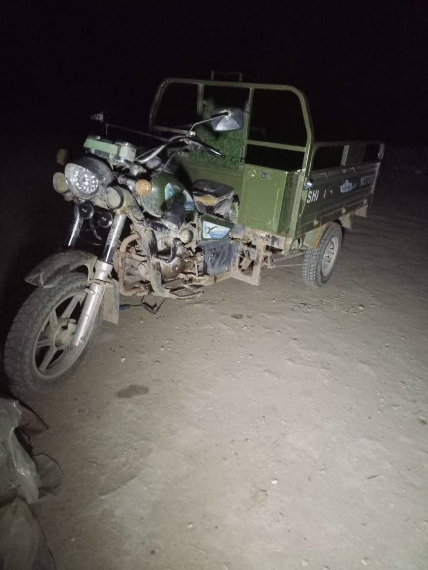 السلام عليكم ستوته للبيع موديل ٢١ أوراق اصولي بس فطر المحرك *********** هذا رقم راعيه مكلف بالنشر
