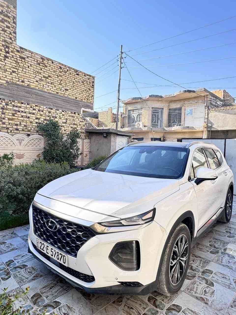 سلام عليكم (اقره منشور قبل متتصل ) 
سنتافيا ٢٠١٩ وارد خليجي 
ماشية 112 الف 
فول مواصفات واحد على واحد 
٦سلندر 
٧راكب 
بصمة 
بانوراما 
فور ويل 
كشنات جلد وكهرباء 
سايد بريك كهرباء 
٤ انظمة قيادة 
دفلوك مرتفعات 
زنون بلادي 
حادث سياره بيه جاملغ امامي وبنيد مبدلات نفس لون اصليات  بدون ئي ظرر داخلي 
الجاملغ الخلفي مصبوغ 
 للعلم اكو تكشيرات بسياره    
انصبغ عله كد التكشير للستفسار 
*********** 
السعر :- 153 
العنوان :- حله شارع 60
