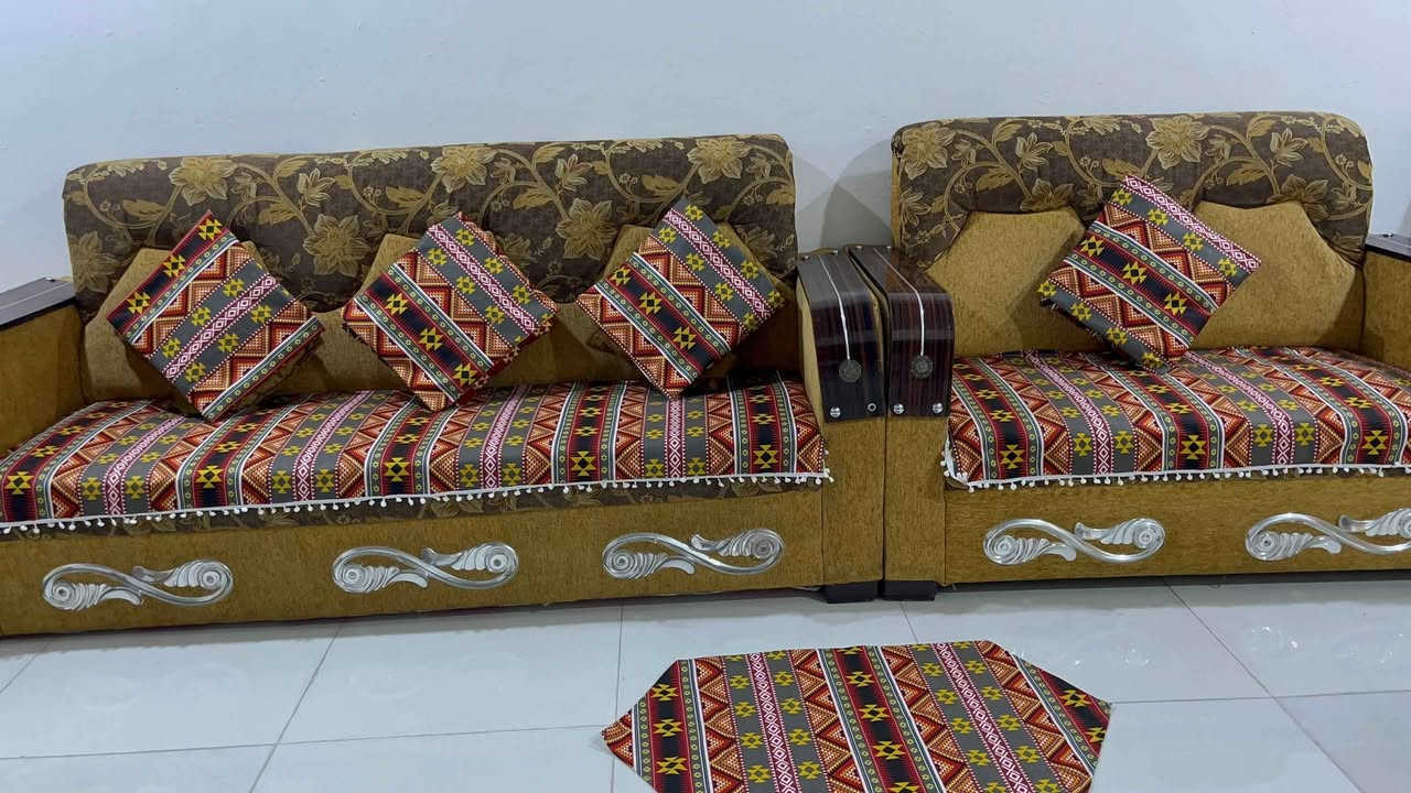 مفرش تخم كامل  5 قطع
 2 اكبار و2 ازغار 1  وسط
مع 6 وجه كوشايه ومفرش طبله 

 
القماش شاموا مقدف البصرة, العراق


**إذا كنت صاحب هذا الإعلان وتريد حذفه لأي سبب، رجاءا أرسل رسالة إلى الدعم الفني**