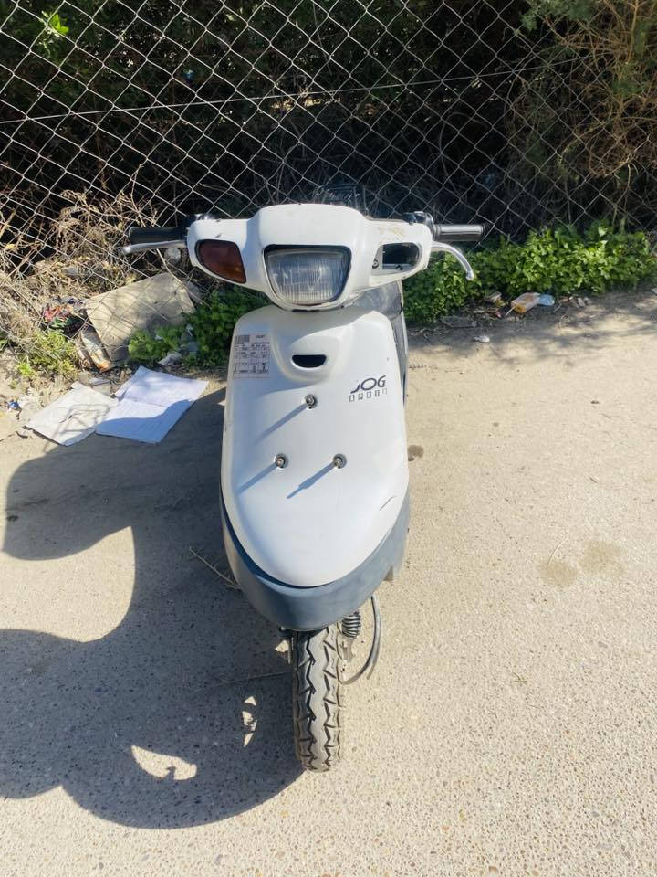 دراجة بطة للبيع ..
الدراجة شغالة بس عوزها ترتيب
 السعر/ 160 الف 
وبيها مجال بسيط

الي يحب يتواصل ***********
