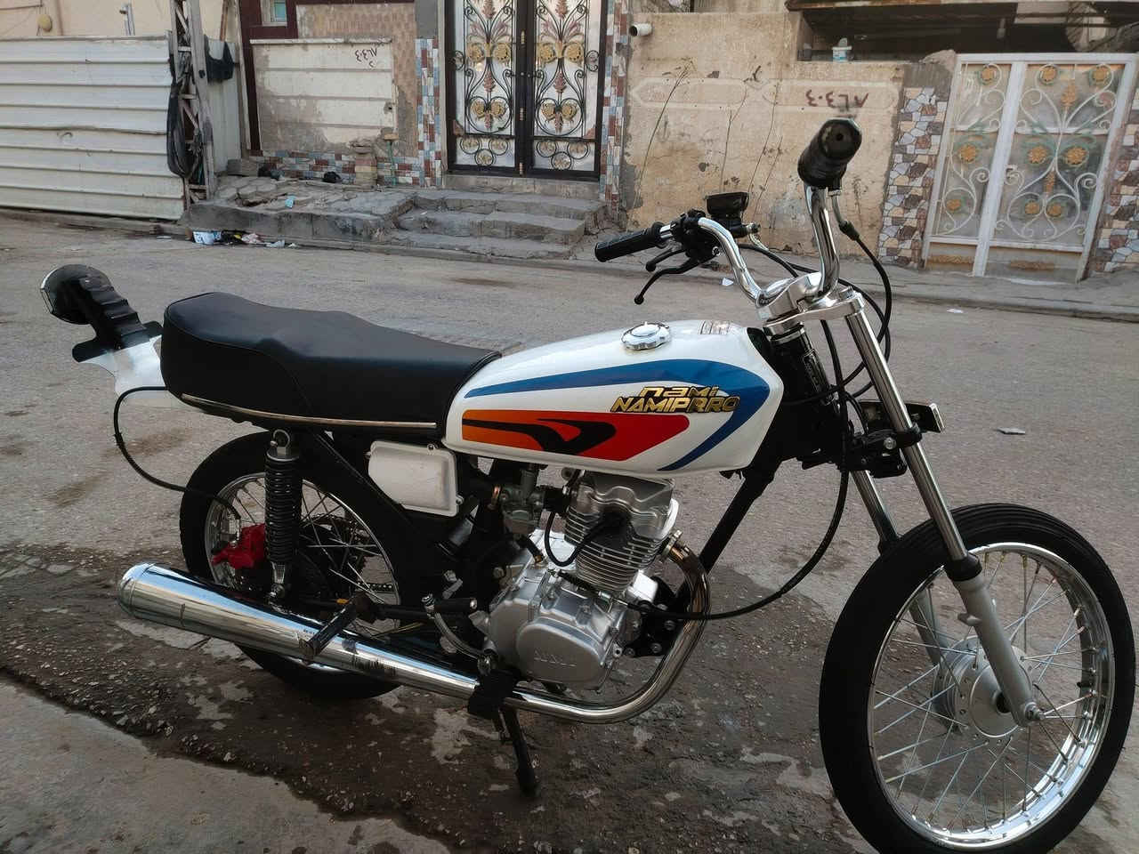 سلام عليكم نامه برو  للبيع موديل شاصي 26 تعمير 26💯 مكفوله مكينه شاصي البريك محور دسك💯 أوراق7 دراجه نضيفه كلشي ماعايزه  السعر خاص لو تتصل علي *********** موجود واتساب  مكاني نجف 💯
