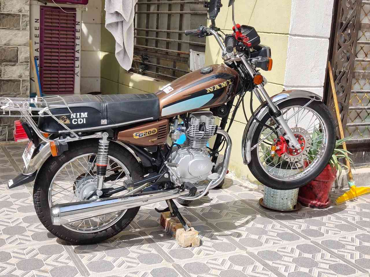 اسلام عليكم 
اربعه كير نامه باب اول اصلي  مقدم دسك
موديل 2025 
اوراق سكنر 
السعر 730 وبيها مجال 
الرقم ***********
