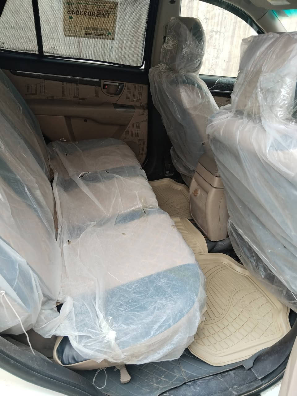 اسلام عليكم سنتافي موديل 2012
مفولة فتحه خليجي بيها صبغ قليل سنوية دولية لل29 رقمها بابل  بيع او مراوس السعر 155 مكاني بابل 
***********
