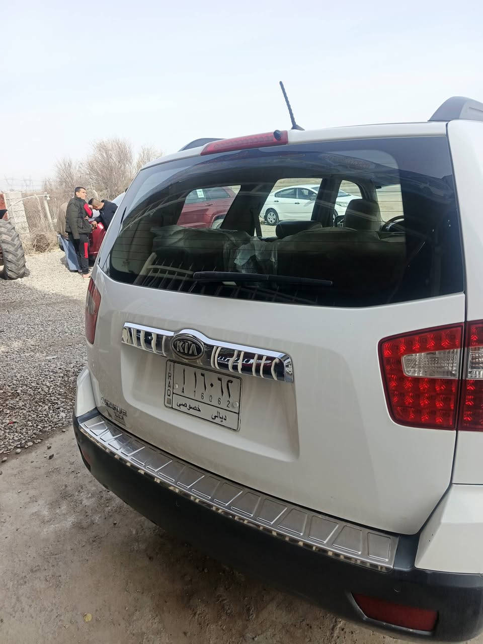 سلام عليكم موهافي موديل ٢٠١٣ مكفولة كفالة عامة مثل ماموضح بالسونار مكينة ٦ سلندر مفتوحة بس الرواجز مبدلات كلهة على وضح الشركة فتحة جلد كشن كهرباء السيارة نص فول صدر كلة جديدة السيارة جديدة بمعنى الكلمة احلة من الصور السعر ١٥٣ و بيهة مجال ماكو ١٣ بهذا السعر المكان تقاطع القدس هاتف ***********
