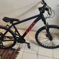 ايزيل • ٢٦ • بريكات دسك