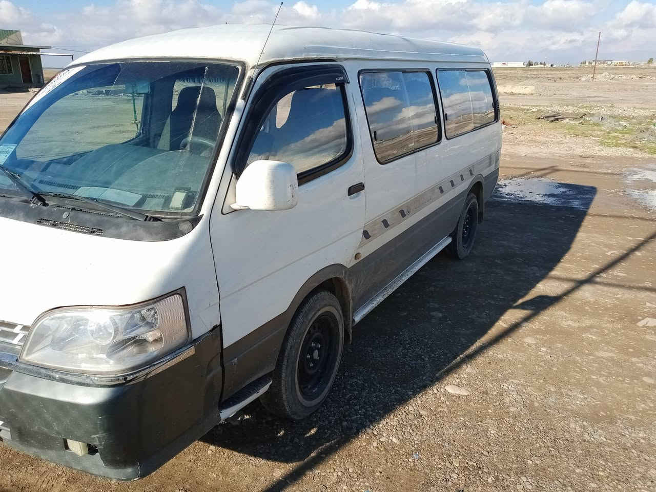 كية فتون موديل 2009 نضيفة ماعدة ضربة صفحت النفر تعديل على البارد سيارة نضيفة حيل شغال كهربائيات محرك حيل نضيف كير شاصي دواخل كشنات مسجل شاشة سعر 67 وبيه مجال رقم دهوك سيارة موجودة موصل زمار


**إذا كنت صاحب هذا الإعلان وتريد حذفه لأي سبب، رجاءا أرسل رسالة إلى الدعم الفني**