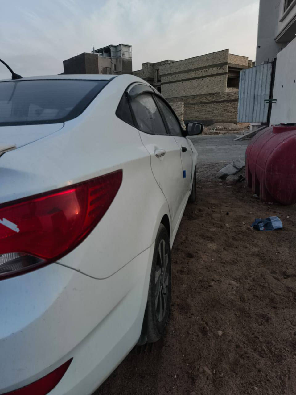 اكسنت 2016مكينه 1400بيها مشكله بالكير مثل ماشوف بالصور السياره سعر 50مجال قليل مكاني البصره ***********
