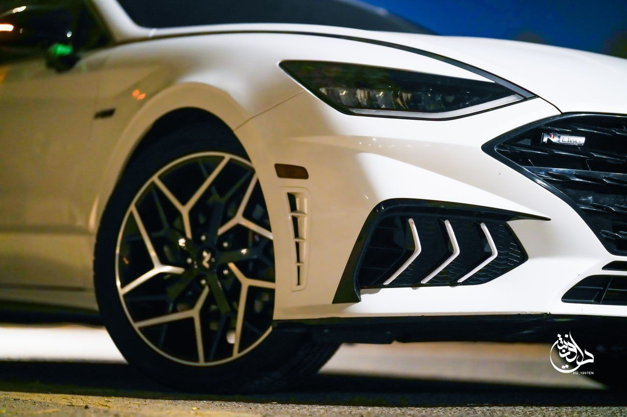 ‎ سوناتا  موديل ٢٠٢٣N Line
‎‏‎فتحه بنوراما
‏‎‏‎مكينة ٢٥٠٠ تربو ٢٩٠ حصان 🚀
‏‎‏‎كير دبل كلج ٨ سرعات  
‏‎‏‎كشنات رياضي مختومة مطعم جلد وكنتارا 
‏‎‏‎ تدفئة كشن 
‏‎‏‎12 سماعة  
‏‎‏‎٤ وضعيات قيادة (normal - sport - sport+ - custom) 
‏‎‏‎إنارة داخلية 
‏‎‏‎ماسحات اوتو (بالامطار)
‏‎‏‎صندوق ذكي يفتح عند الاقتراب
‏‎‏‎لدات اماميه 
‏‎‏‎لايت زنون 
‏‎‏‎اوتو هولد 
‏‎‏‎هاند بريك بصمه
‏‎‏‎نظام المحافظه عل خط المسار 
‏‎‏‎نظام النقطه العمياء 
‏‎‏‎شاشه ديجيتال
‏‎‏‎كيجات الكتروني 
‏‎‏‎نظام ترحيب صوتي 
‏‎‏‎كرسي السايق والسكن كهربائي
‏‎‏‎رادار امامي 
‏‎‏‎رادار خلفي 
‏‎‏‎رادار جانبي
‏‎‏‎مود درايف 
‏‎‏‎اشاير بالمري 
‏‎‏‎تبريد قطعتين (منفصل )
‏‎‏‎كروس تثبيت سرعه 
‏‎‏‎بصمه بيبان مخفيه
سياره كلين بدون حادث فقط بارد بيهه وصور حادث موجوده
مكان سياره حله السعر ٢١٥ وبيهه مجال بسيط 
للستفسار 
***********
