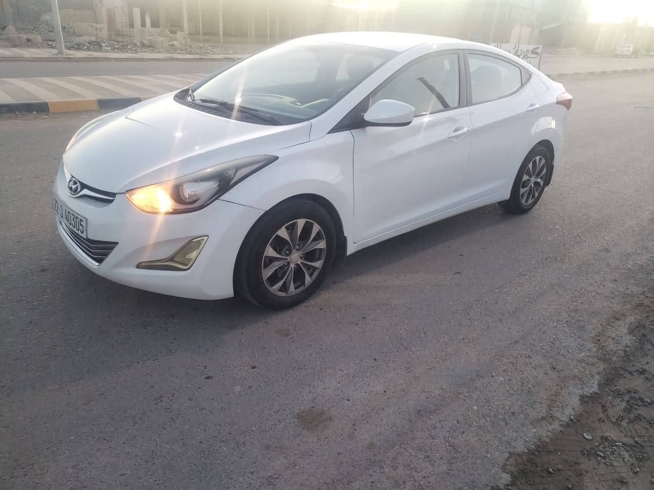 السلام عليكم
النترا 2016 للبيع سيارة مكفوله كفاله عامه عدا البنيد مبدل بدون دواخل رقم اربيل بسمي سنوية 2028 
صدر امامي خلفي تخم تاير 
السعر 128 وبيه مجال 
المكان ديالى طريق دلى عباس سراجق 
الاستفسار ***********
***********
