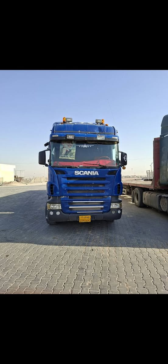 السلام عليكم سكانيه للبيع  2008     سنكل امامي سياره جوبلس عربانه 2ثابات 2تعليك مربوطه عليهه محرك 6توه شاده انجكسن سنويه ل28 تنتهي تخم تاير راس وعربانه كهربات كله شقال مكان السياره البصره شط العرب الستفسار ***********
