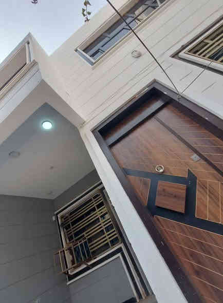 🏤 دار للأيجار ✅️ الموقع بعقوبة 🚦تقاطع الوثبة 🛕 خلف قاعة فينوس للأعراس والمناسبات ⚜️ خدمات كاملة 🛣 بناء حديث 🔺 مساحة الدار  ( ٢٠٠ ) متر️ 💥 ايجار الدار [[ ٥٠٠ ]] الف قفل 🔱 طابق ارضي 🎈 علما ان الطابق الثاني مؤجر  🔹️ يتكون الدار من ( ٣ ) غرفة نوم 🏛 وستقبال ⭕️ وصالة 🛖 ومطبخ كبير 🛁 ومجموعة صحيات كاملة 🔶️ مع مناور عدد ( ٢ ) 💥 💥 💥
للاستفسار مع مكتب المصطفى للعقار ☎️
 موقع المكتب ⬅️ مدخل العزات مجاور اسواق نوتيلا الغذائية 🛒 او التواصل على الماسنجر او الواتساب على الرقم *********** 📞📞
