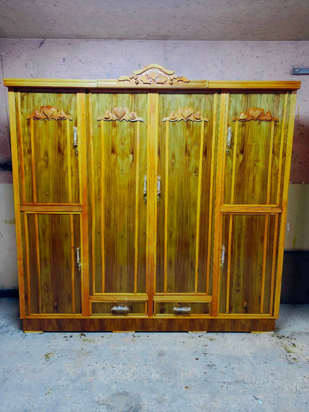 كنتور أبو اربع ابواب نوع مقطع نوع الثاني ملاحق عنواني بغداد مدينه الصدر
سعر كنتور 325قفل