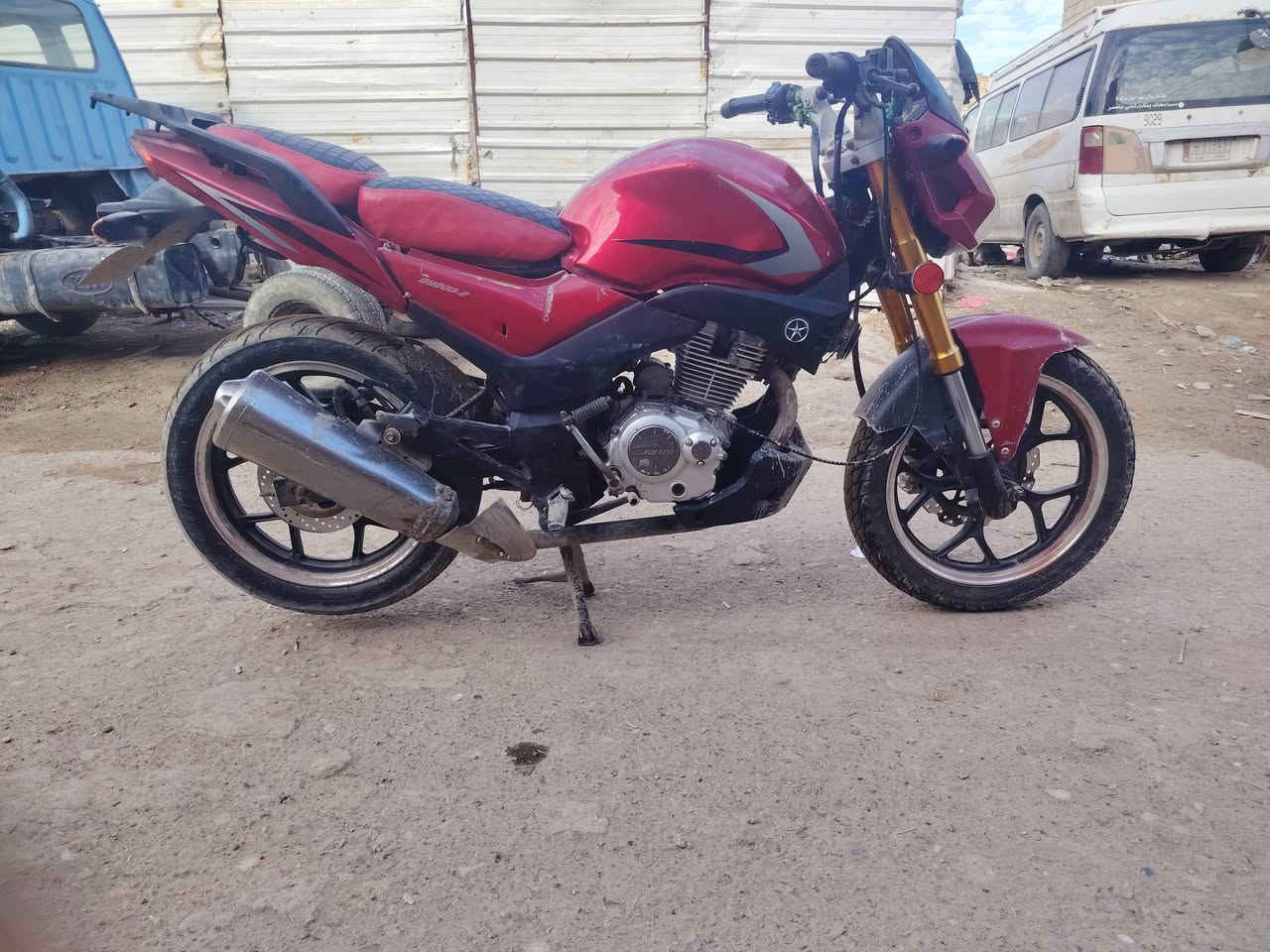 سلام عليكم دراجه ار كي موديل 2015 أوراق كامله اصولي مدفوعه كمرك بس ترقم دراجه رادله ترتيب مكينه ناعمه فقط ترتيب سعر 650 مكاني بغداد جسر دياله *********** مستعجل ع بيعتهه
